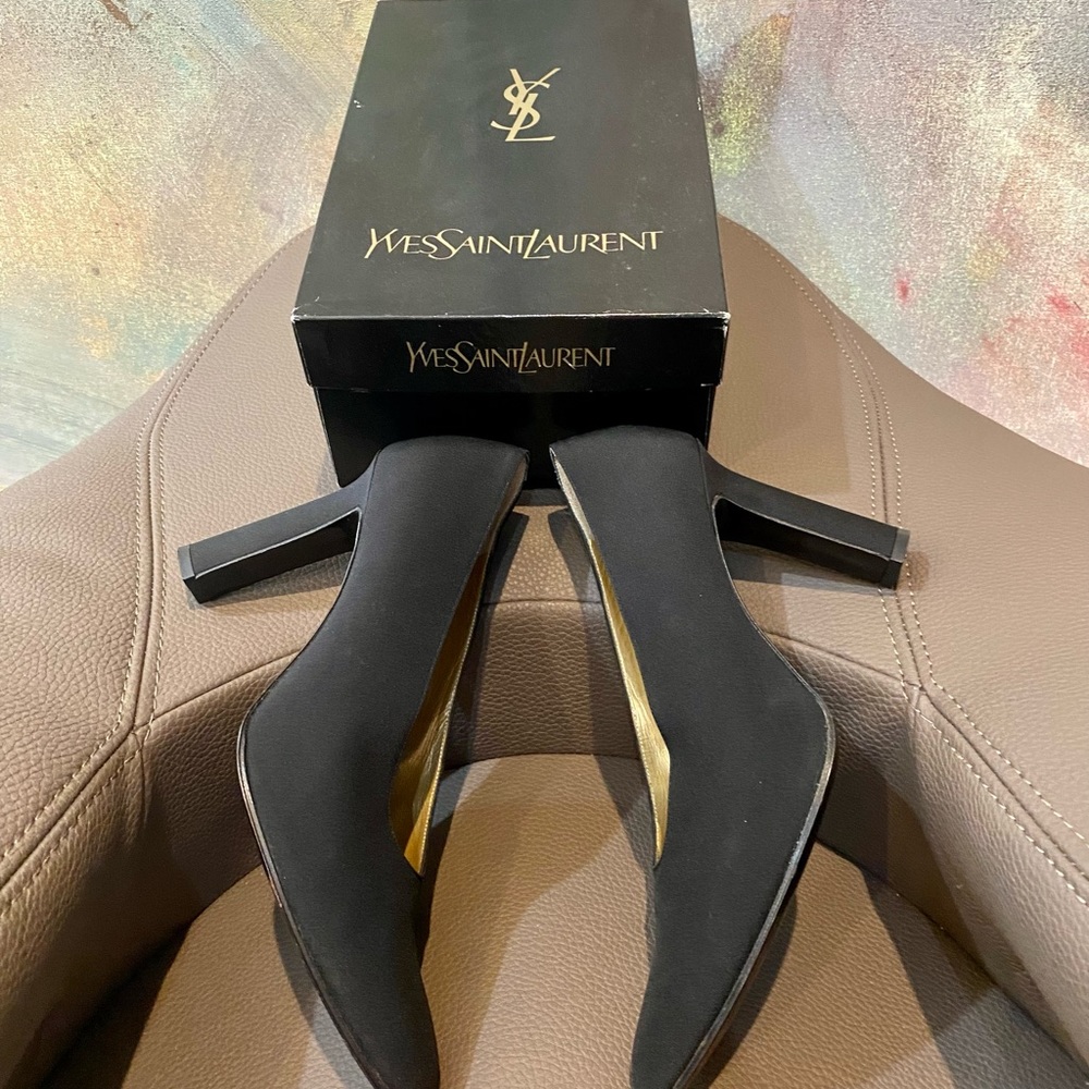 ❤ YVES SAINT LAURENT Women’s Vintage Black Satin Pumps in Box - 8 1/2 M - GUC!